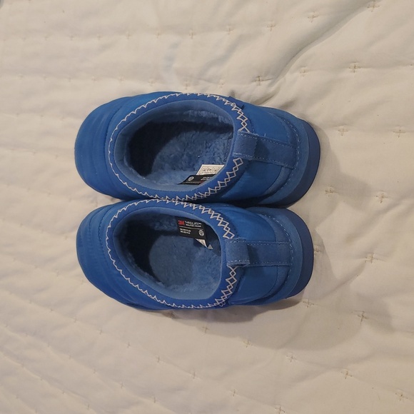 UGG WOMEN'S 8 TASMAN PUFFER SHEARLING LINED SLIPPERS ROYAL BLUE - Picture 2 of 6